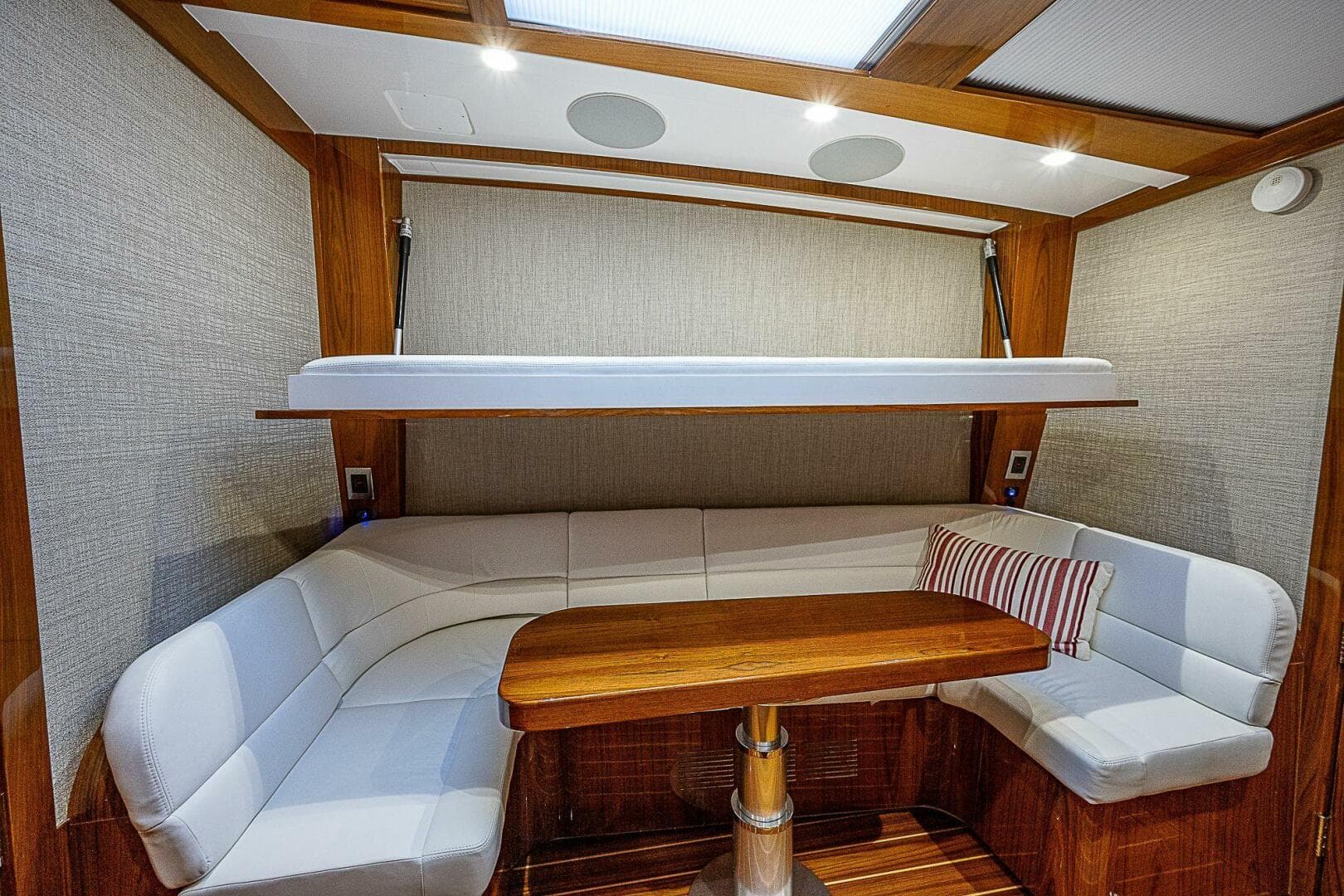 2024 Hcb 65 Estrella — photo 31