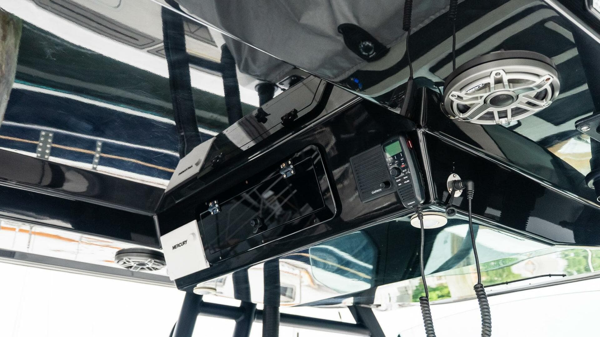 2021 Wellcraft 402 Fisherman — photo 22