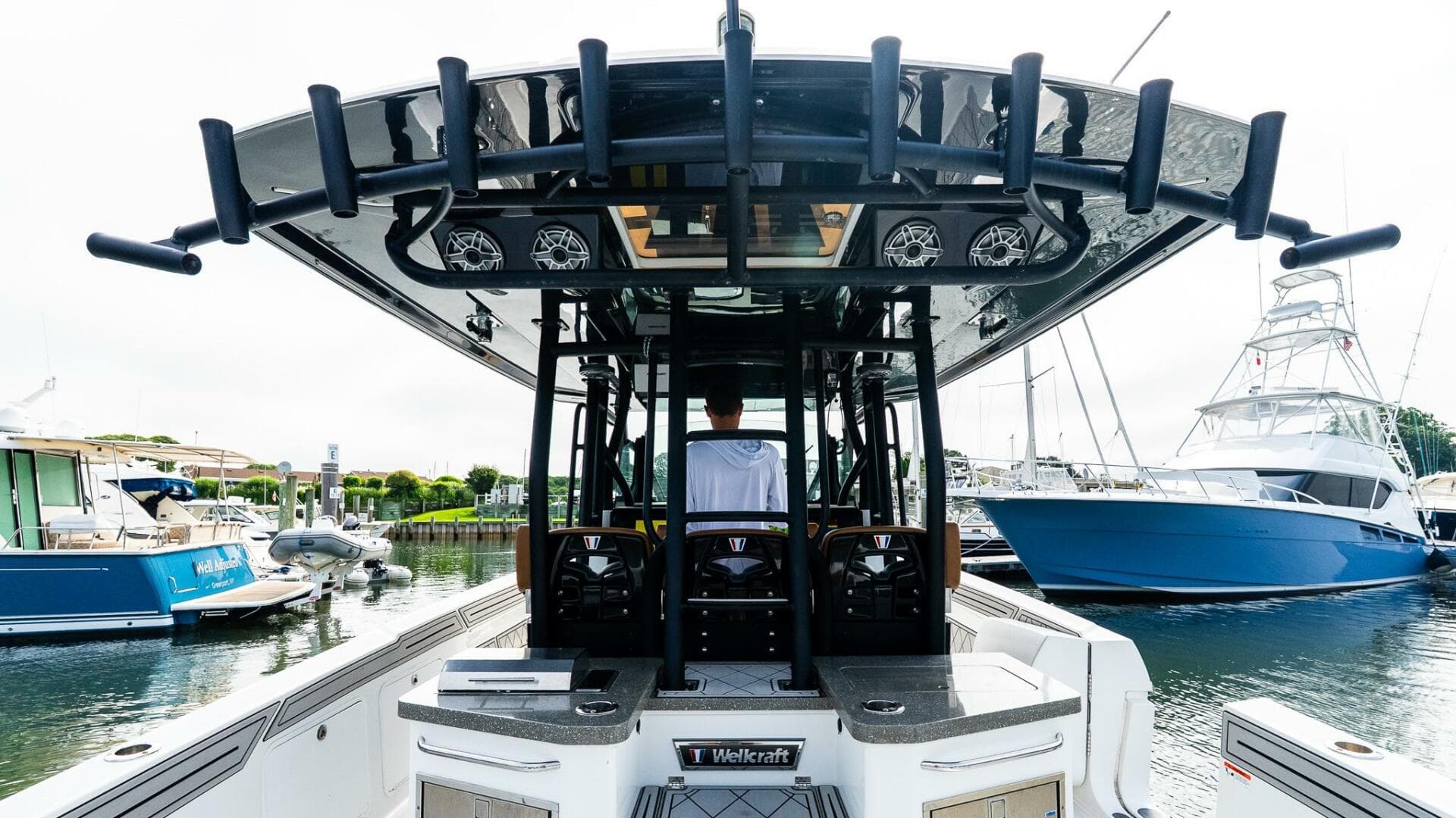 2021 Wellcraft 402 Fisherman — photo 15