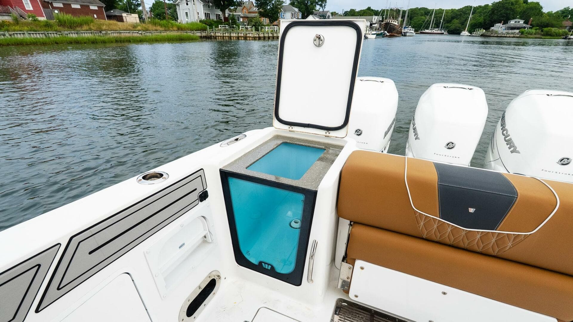 2021 Wellcraft 402 Fisherman — photo 11