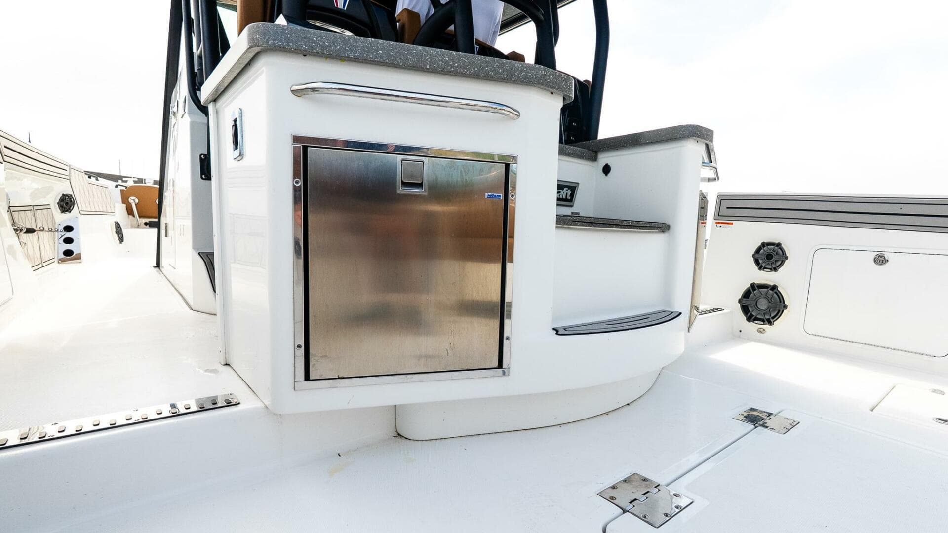 2021 Wellcraft 402 Fisherman — photo 17