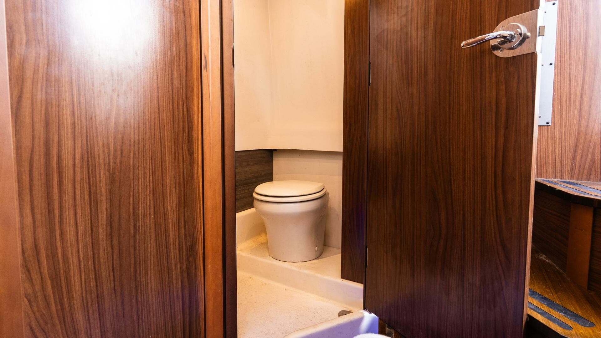 2021 Wellcraft 402 Fisherman — photo 38