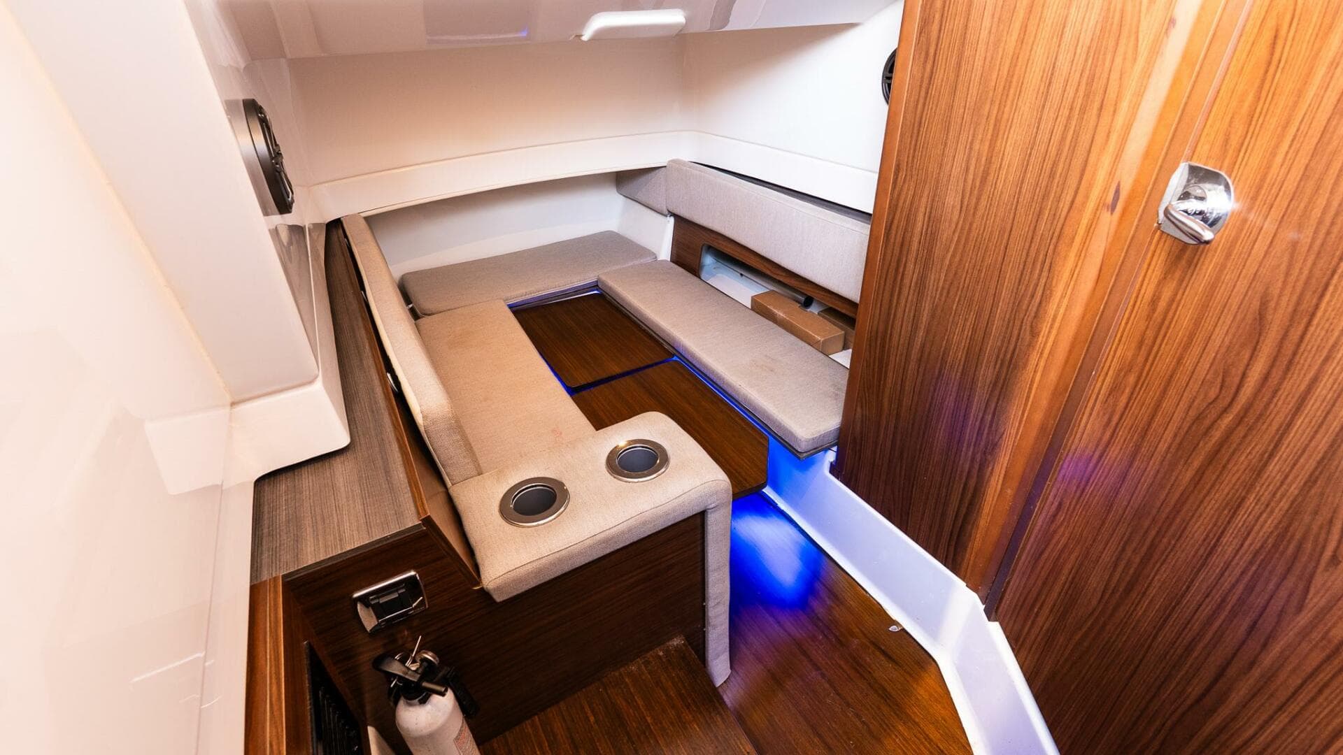 2021 Wellcraft 402 Fisherman — photo 37