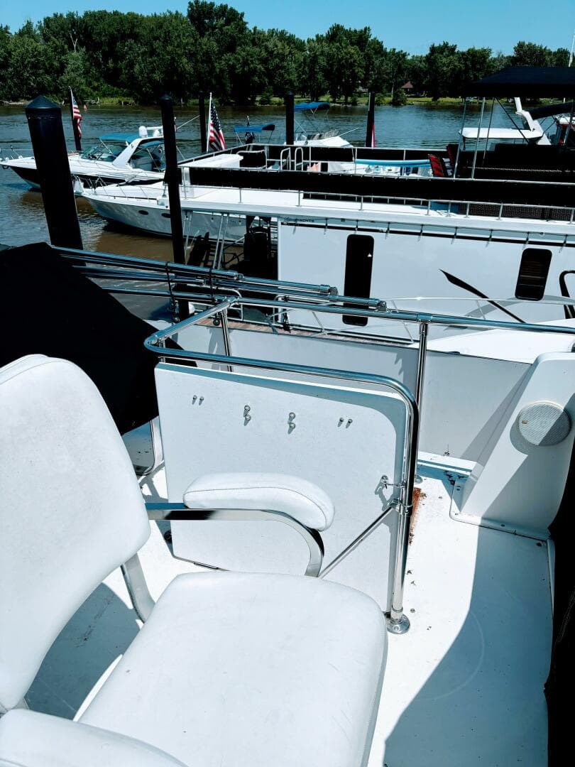 1977 Bertram 42 — photo 14