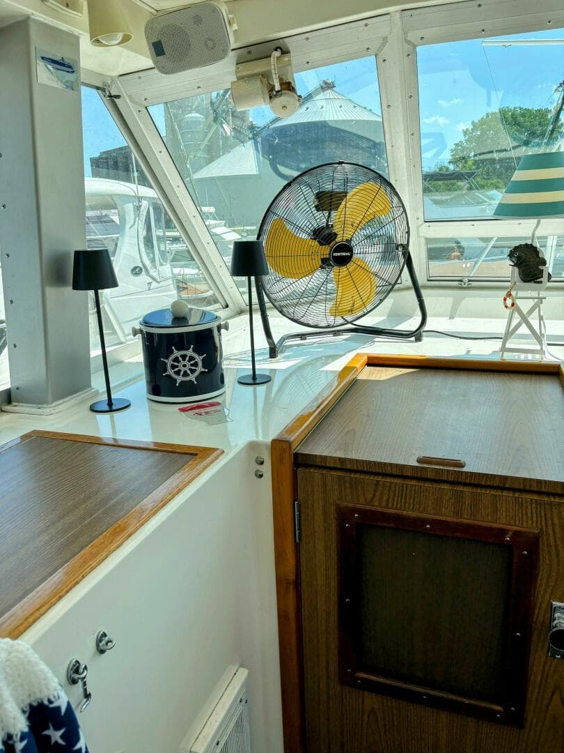 1977 Bertram 42 — photo 23