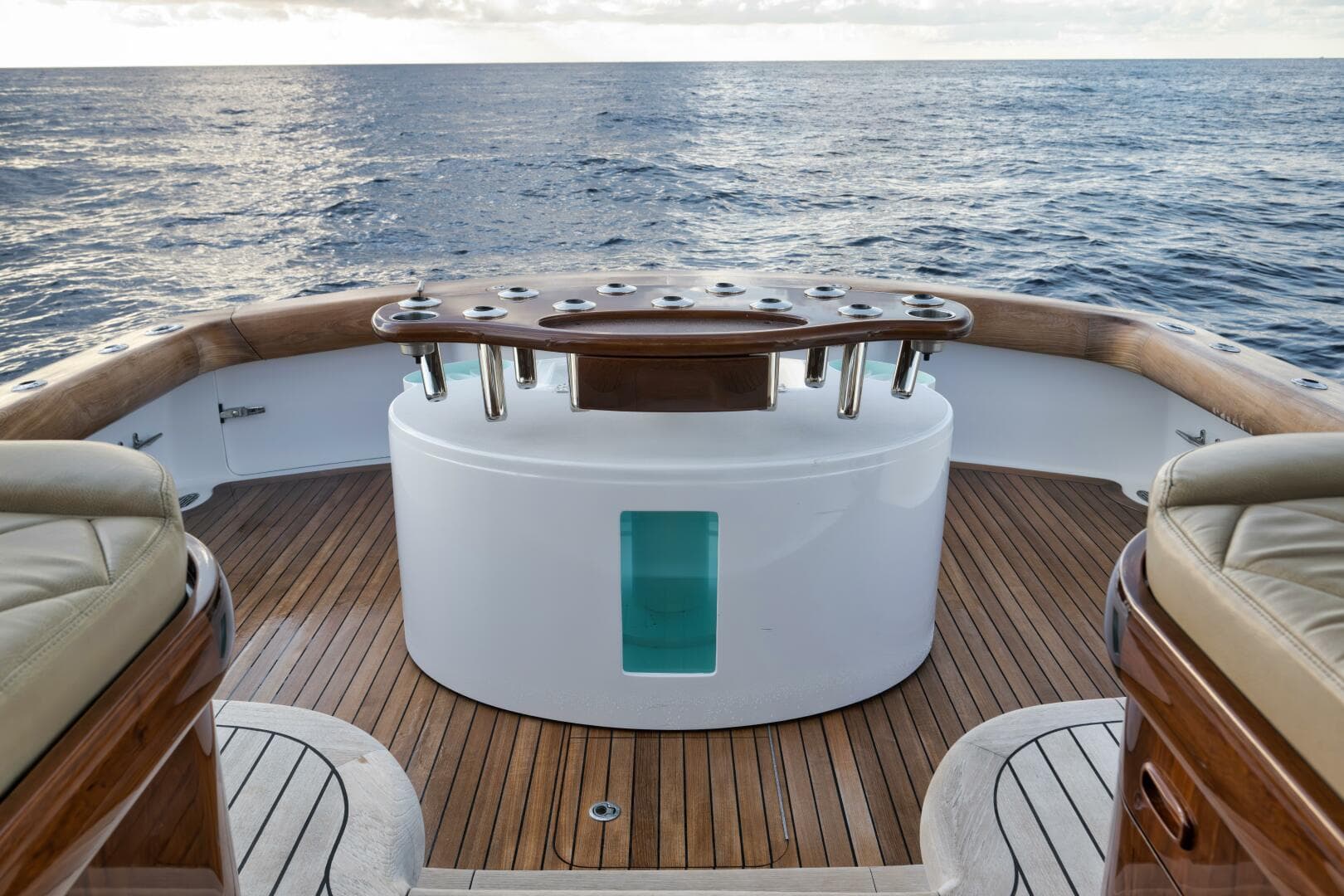 2019 Winter Custom Yachts 46 Walkaround — photo 79