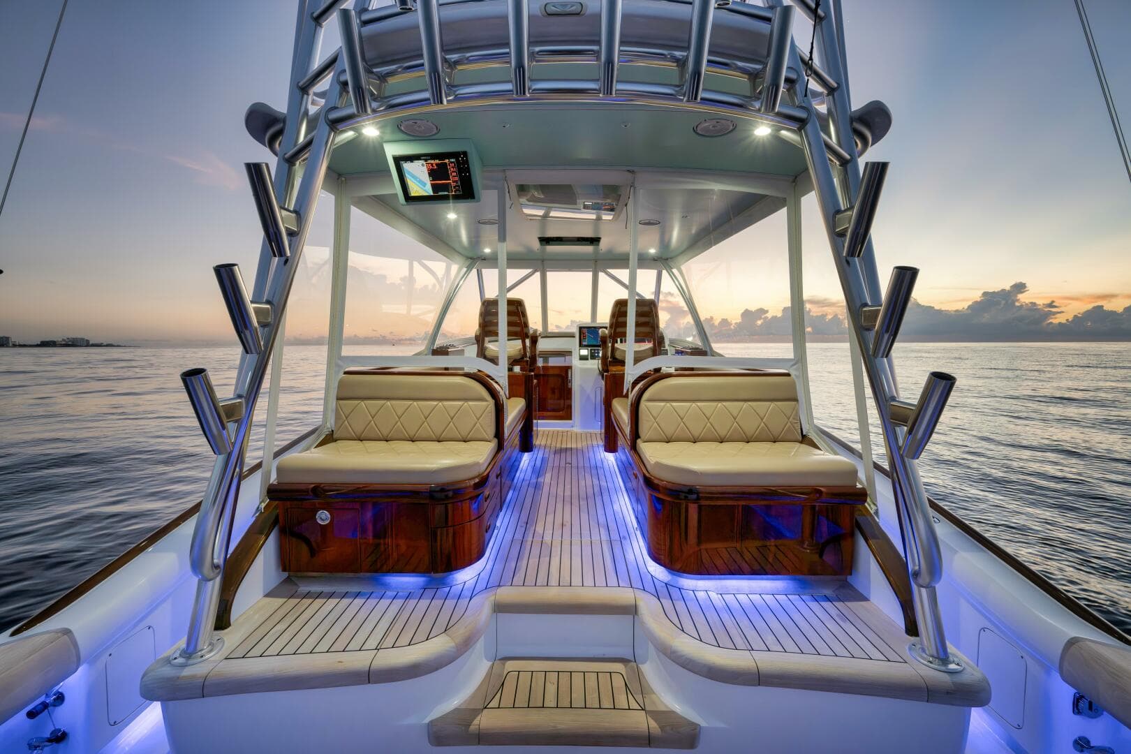 2019 Winter Custom Yachts 46 Walkaround — photo 67