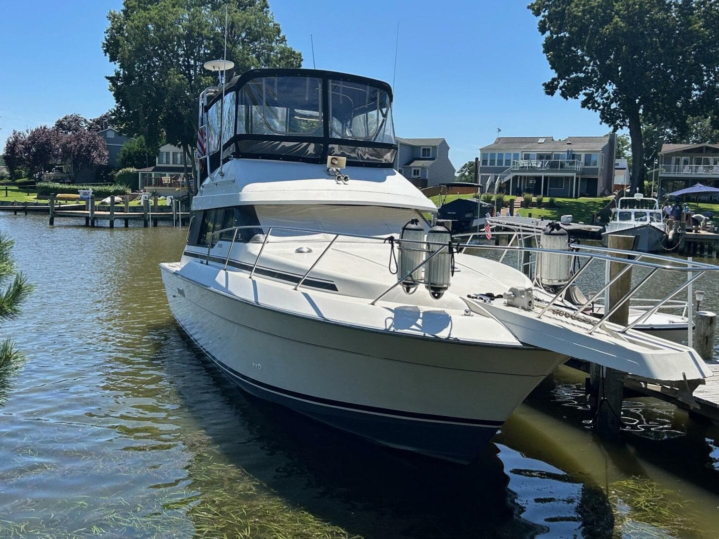 1990 Silverton 34 Convertible — photo 3