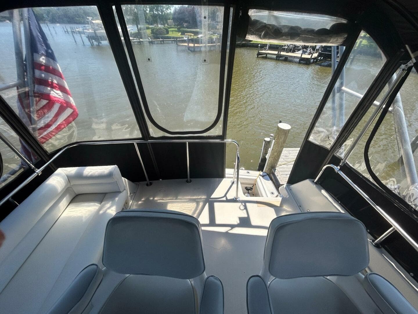 1990 Silverton 34 Convertible — photo 18