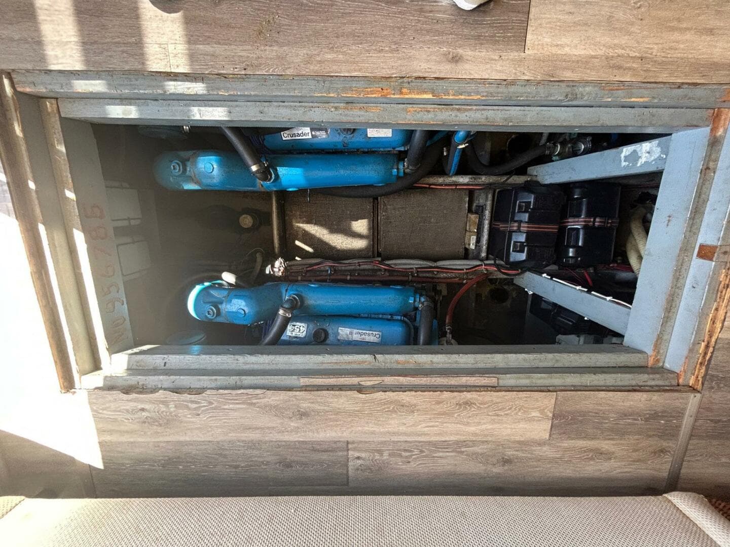 1990 Silverton 34 Convertible — photo 30