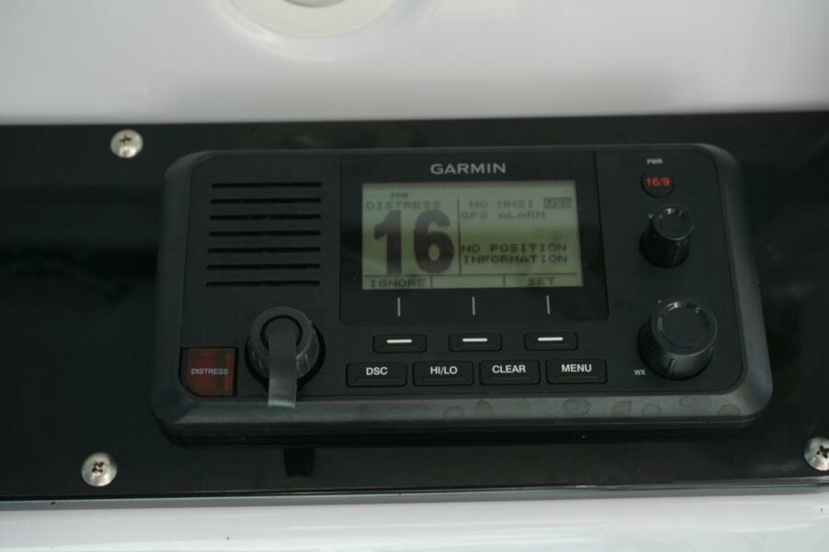 2022 Everglades 253 Center Console — photo 14