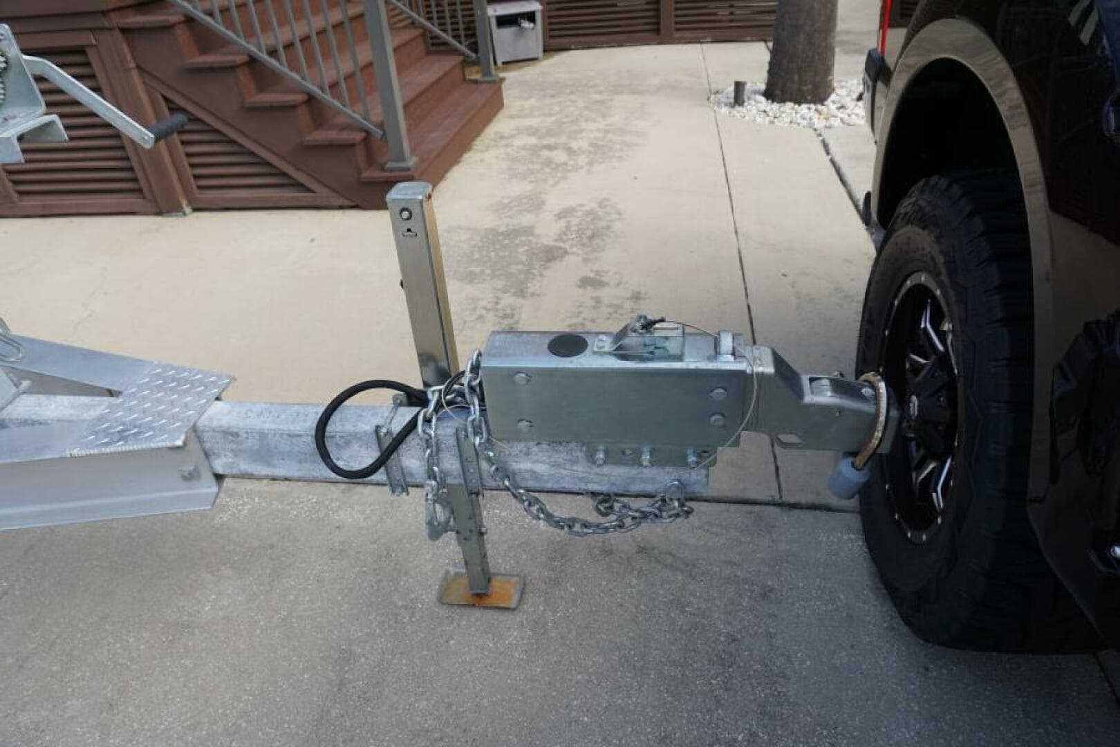 2022 Everglades 253 Center Console — photo 24