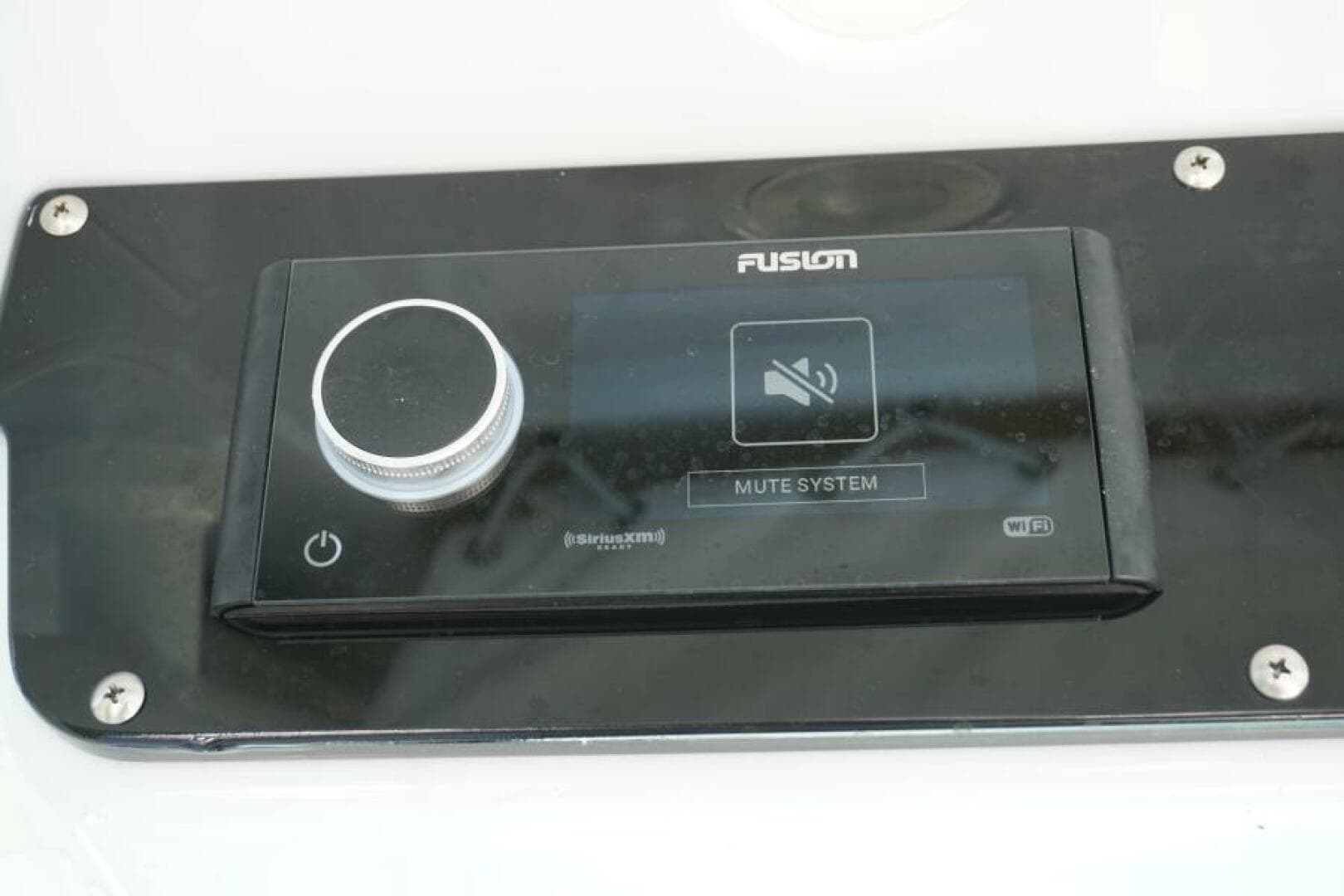 2022 Everglades 253 Center Console — photo 9