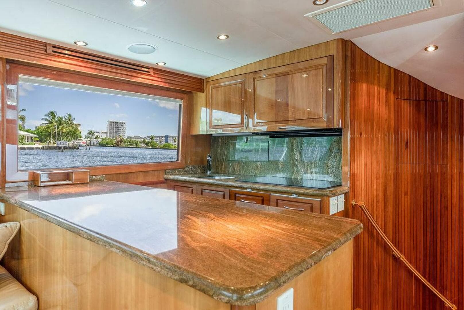 2005 Hatteras Enclosed Bridge — photo 13