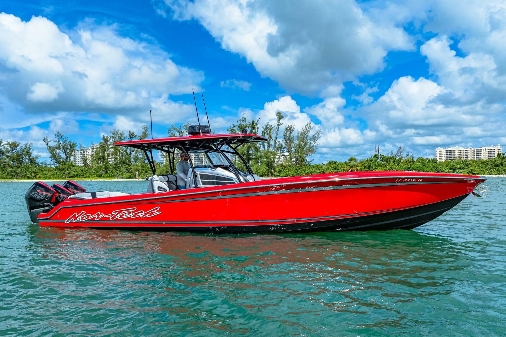 2022 Nor-Tech 390 SS — photo 51