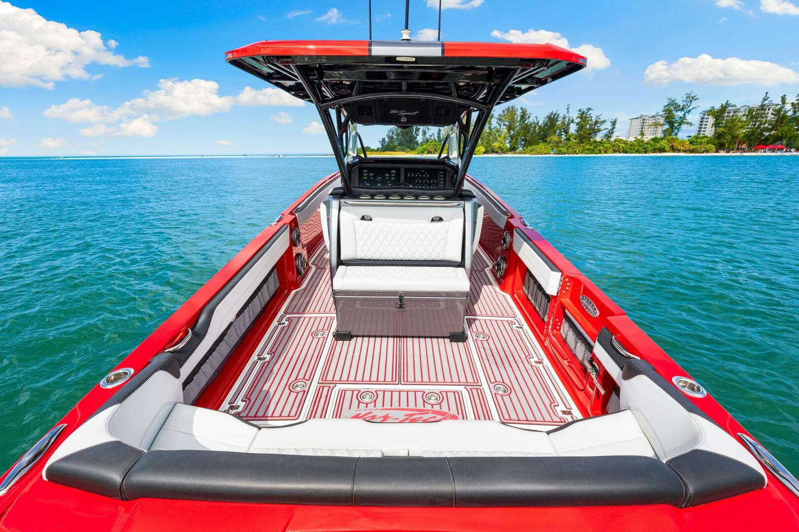 2022 Nor-Tech 390 SS — photo 5