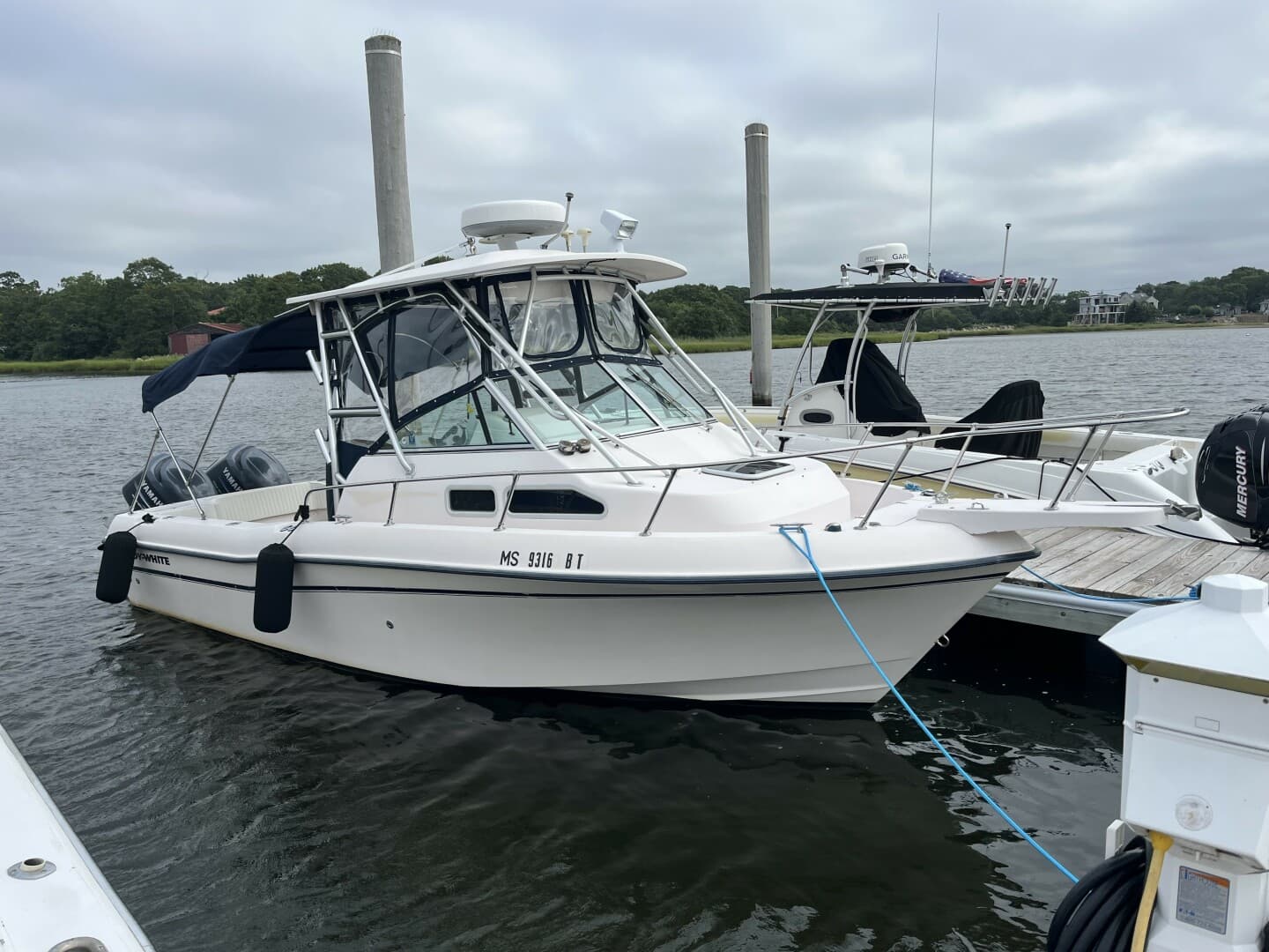 2004 Grady-White Gulfstream 232 — photo 1