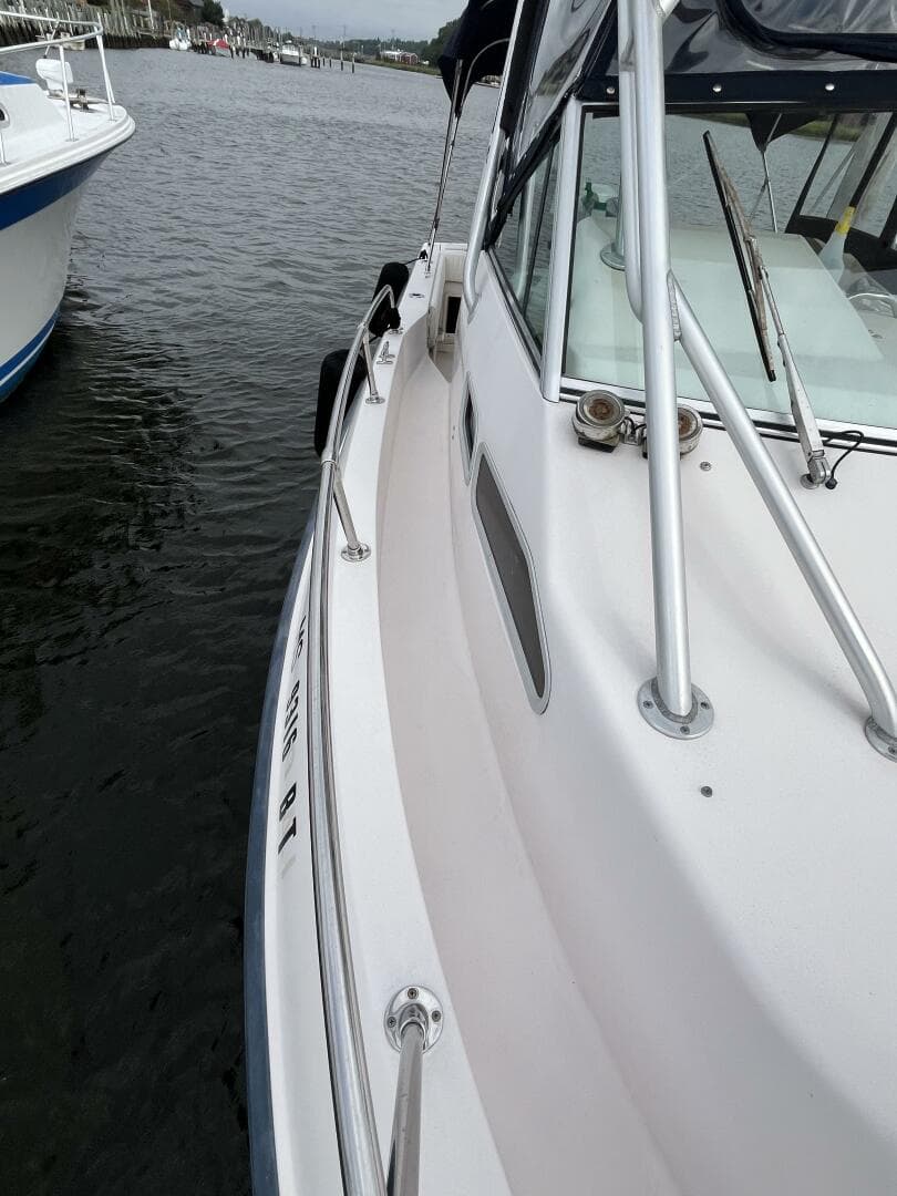 2004 Grady-White Gulfstream 232 — photo 7