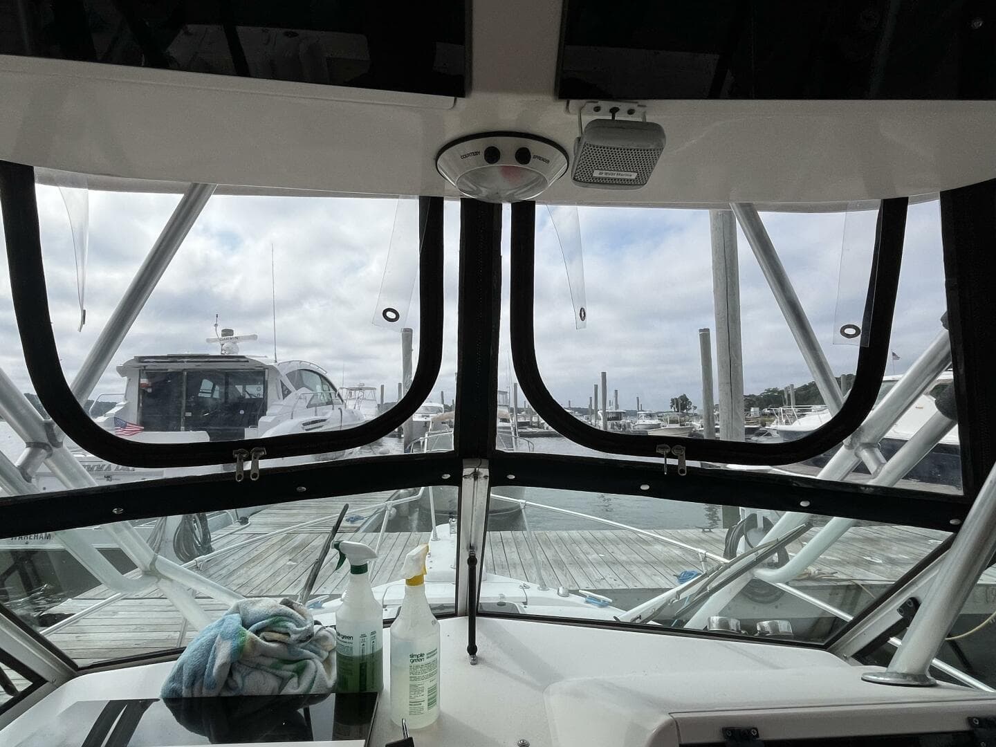 2004 Grady-White Gulfstream 232 — photo 16