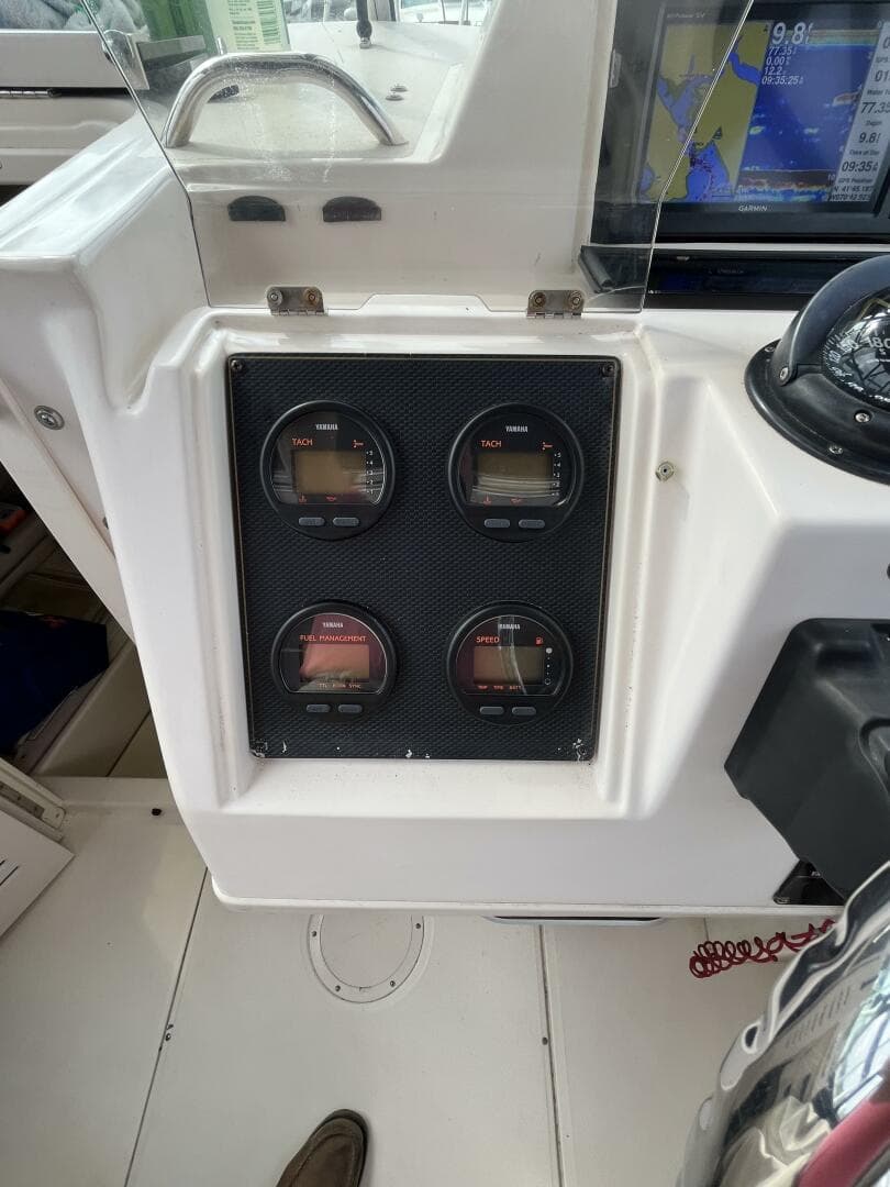 2004 Grady-White Gulfstream 232 — photo 22