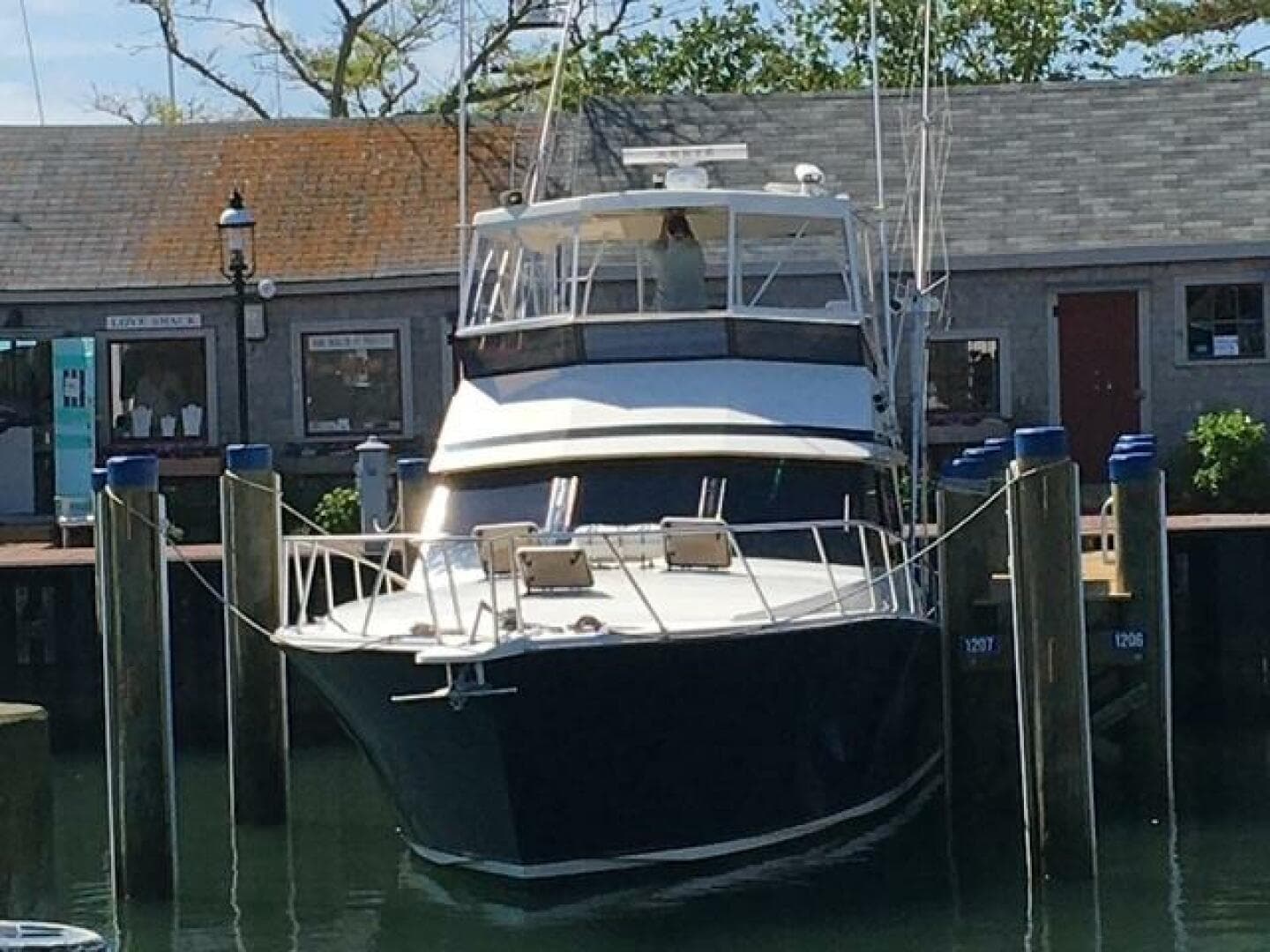 1988 Viking 45 Convertible — photo 2