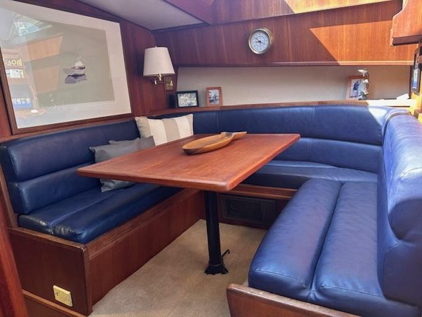 1988 Viking 45 Convertible — photo 12