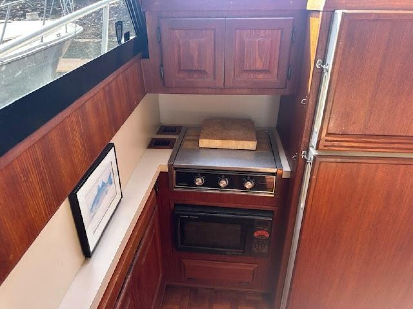 1988 Viking 45 Convertible — photo 25