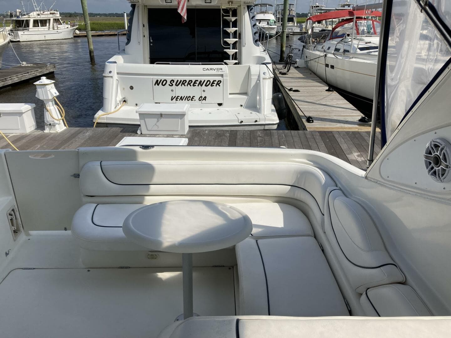 2000 Maxum 3500 SCR — photo 27