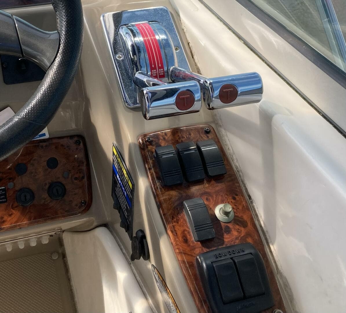 2000 Maxum 3500 SCR — photo 22