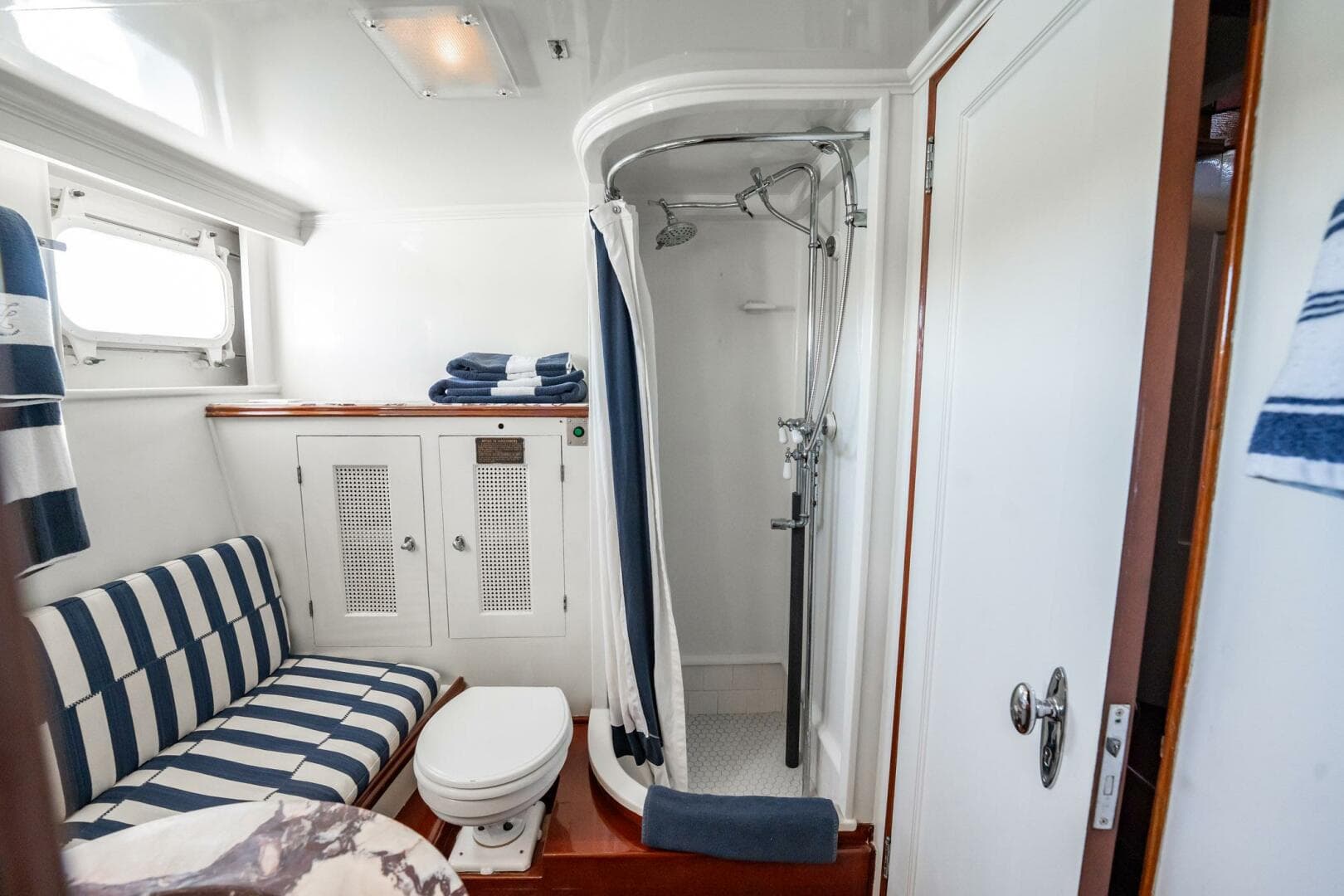 1937 Trumpy 58 — photo 22