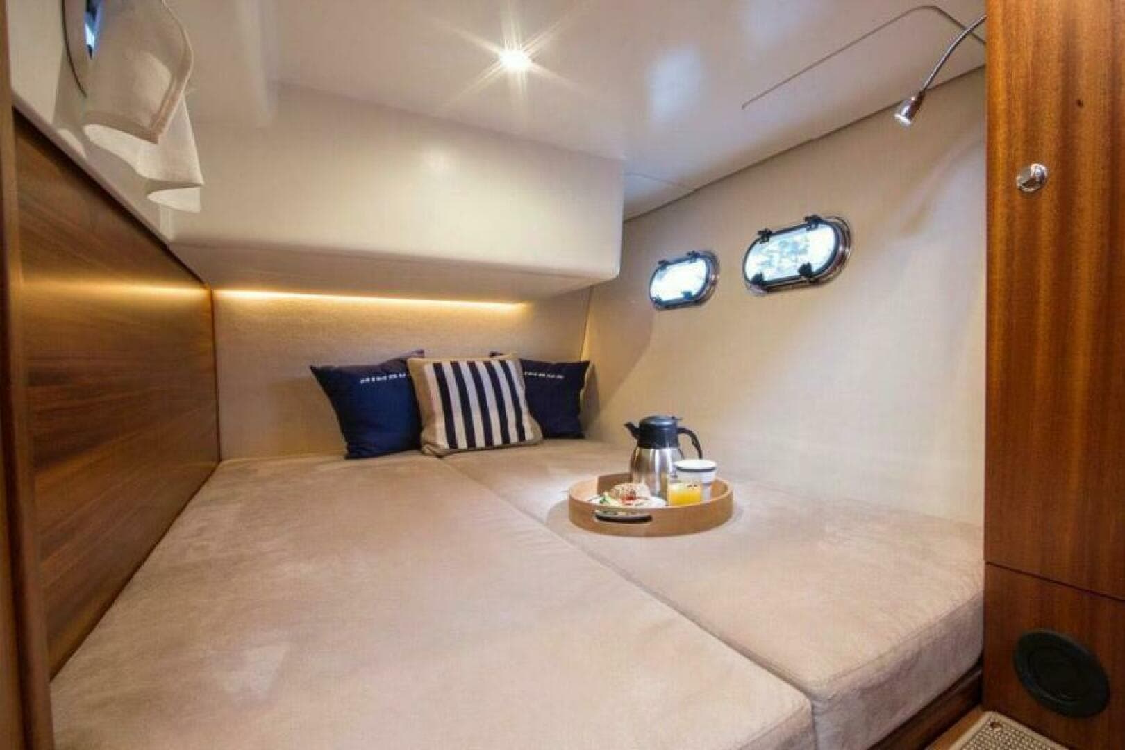 2025 Nimbus 405 Coupé — photo 11