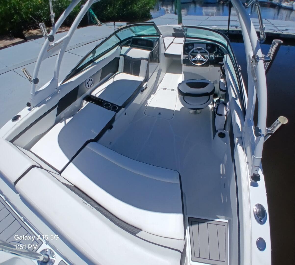 2023 Monterey 225 — photo 12