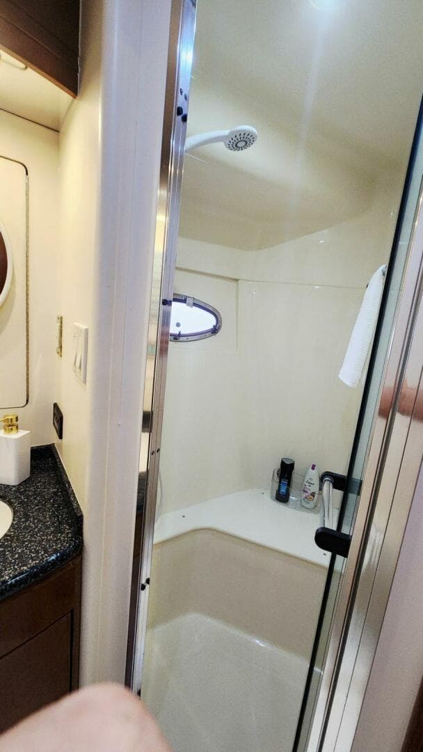 1999 Carver 530 Voyager Pilothouse — photo 51