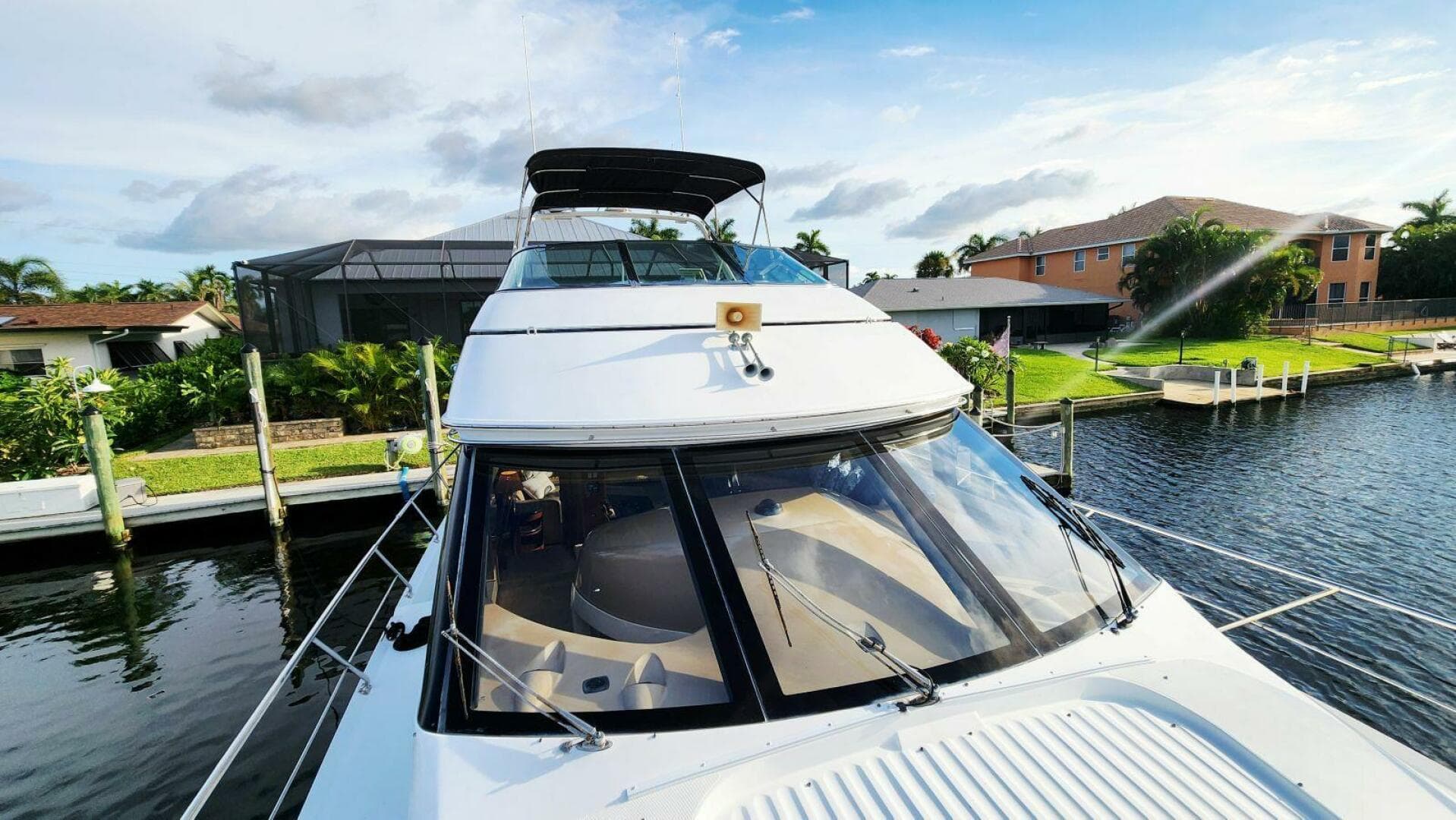 1999 Carver 530 Voyager Pilothouse — photo 11