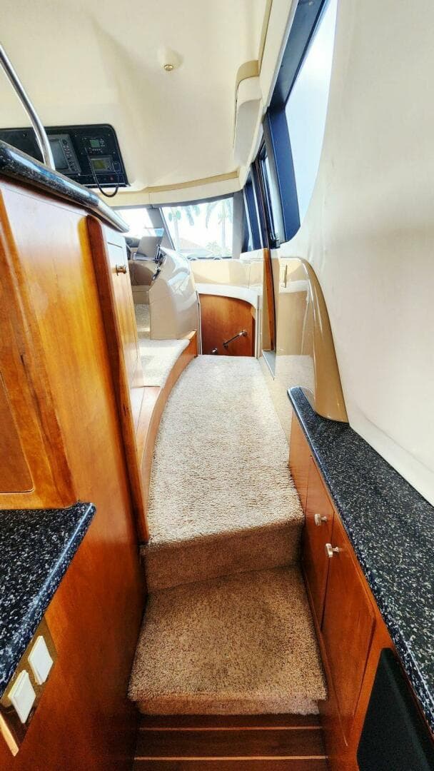 1999 Carver 530 Voyager Pilothouse — photo 27