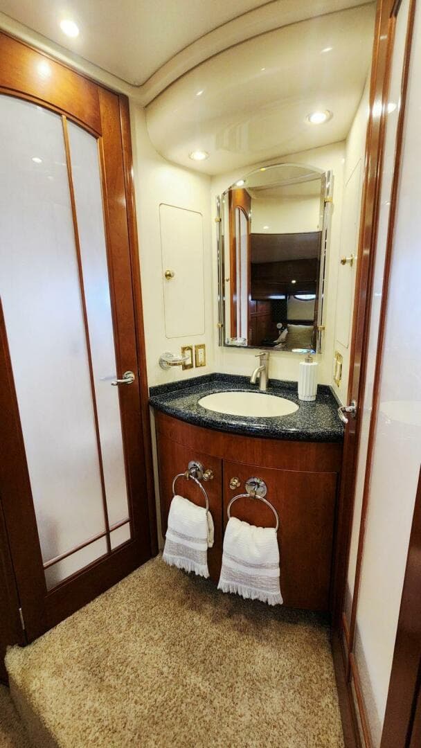1999 Carver 530 Voyager Pilothouse — photo 47