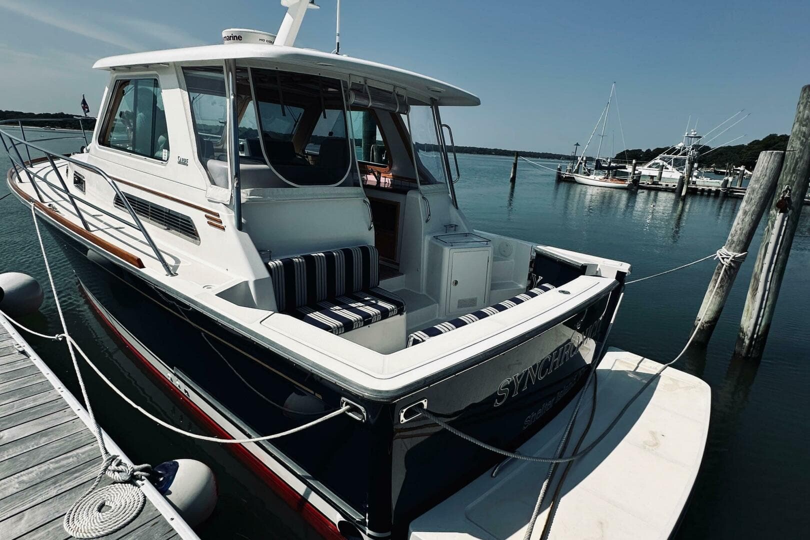 2007 Sabreline 34 Express — photo 13