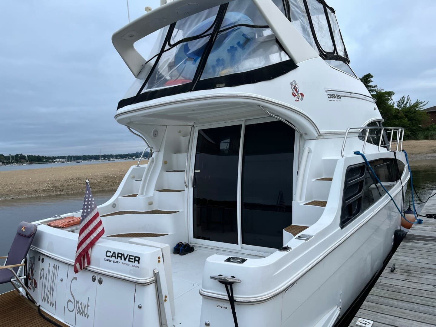2003 Carver 360 Sport Sedan — photo 2