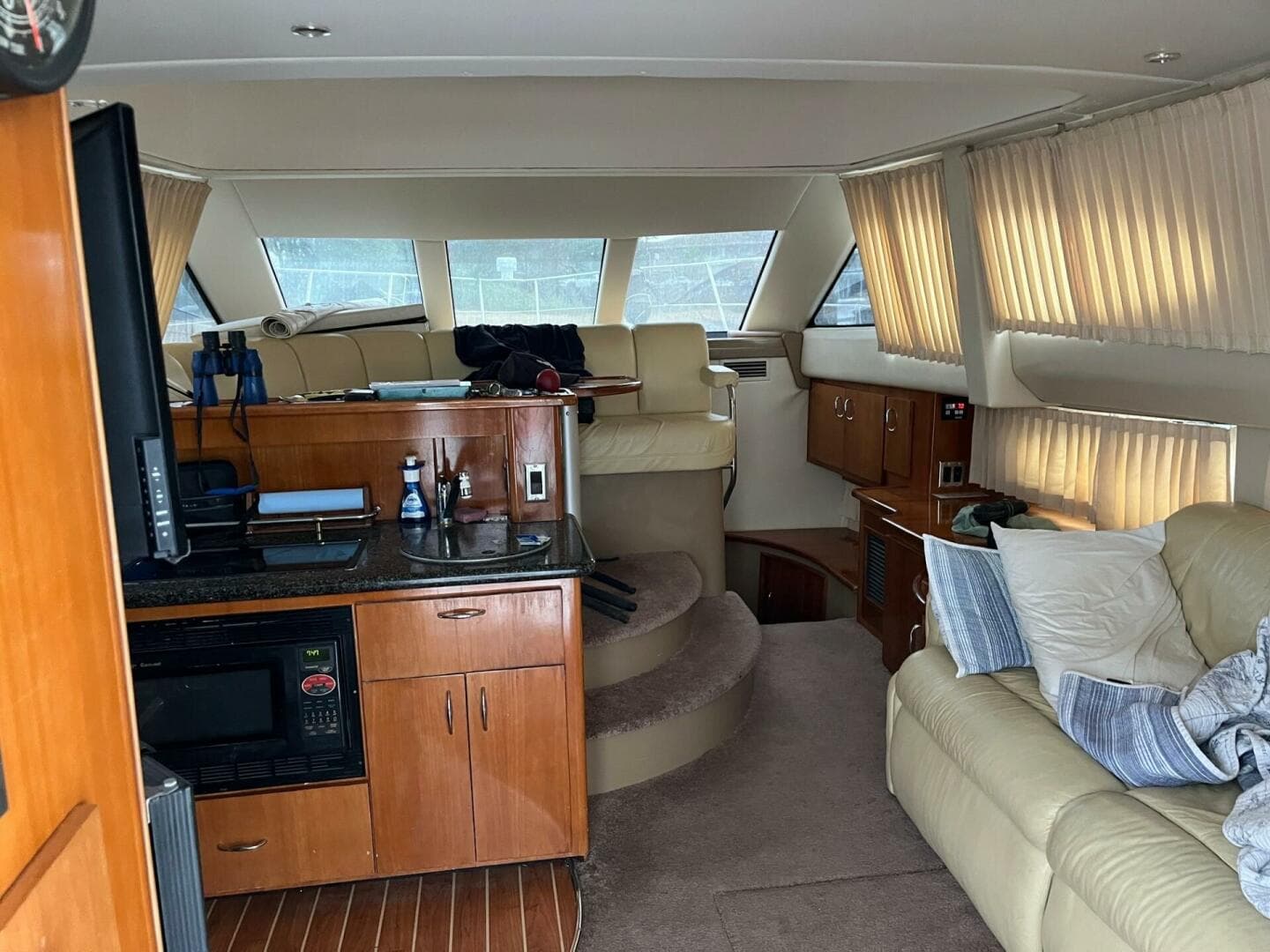 2003 Carver 360 Sport Sedan — photo 5