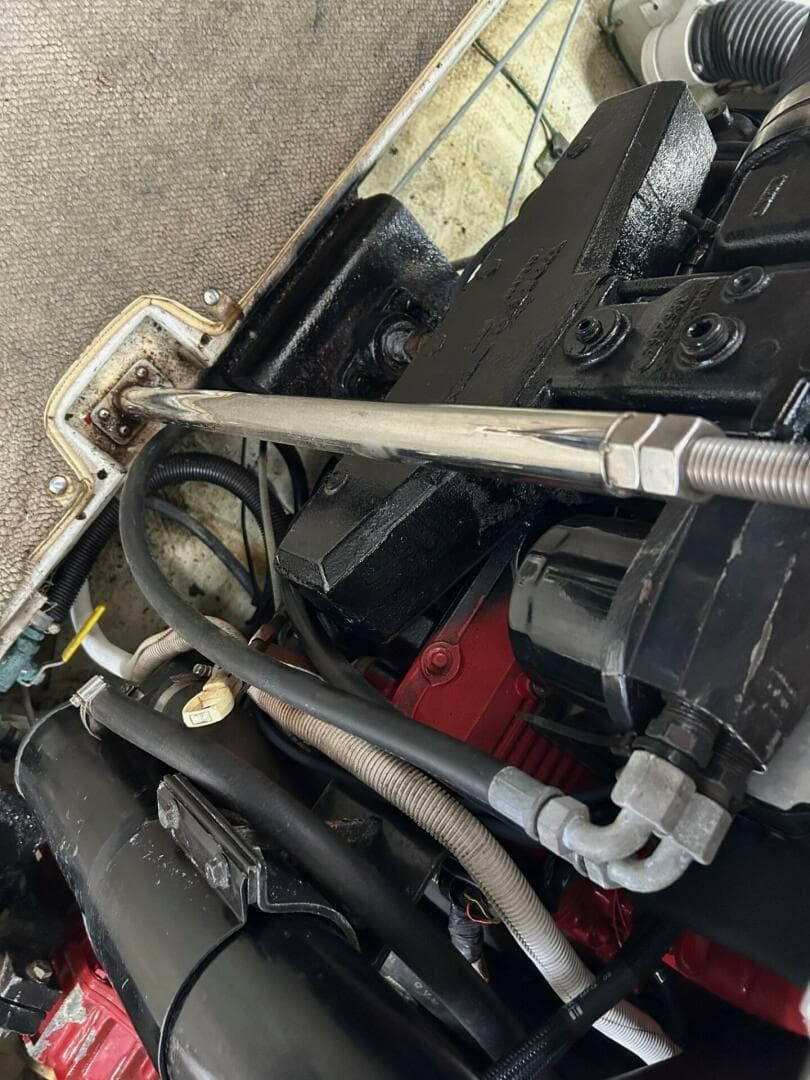 2003 Carver 360 Sport Sedan — photo 29