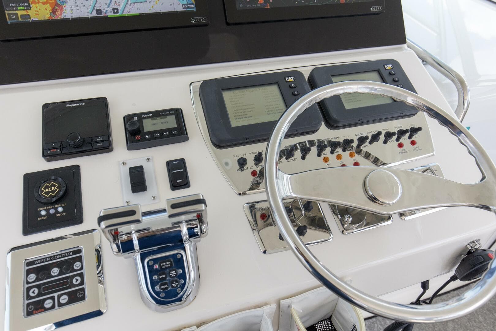 2007 Cabo 40 Express — photo 24