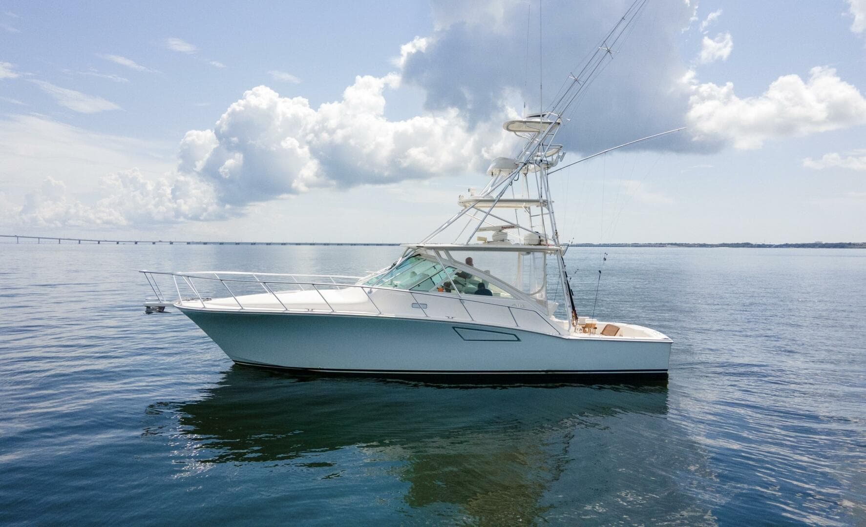 2007 Cabo 40 Express — photo 53