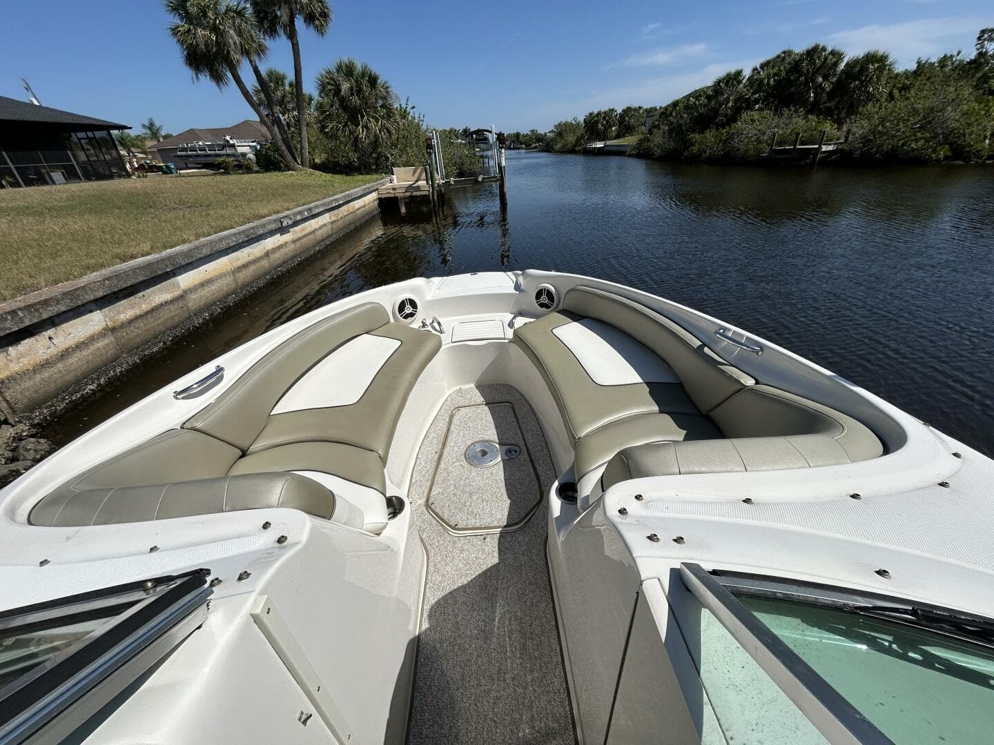 2006 Sea Ray 240 Sundeck — photo 5