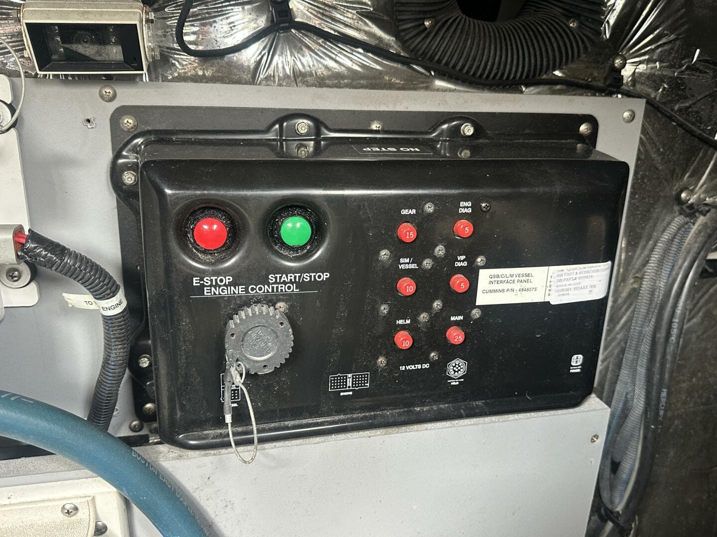 2009 Meridian 441 Sedan — photo 61