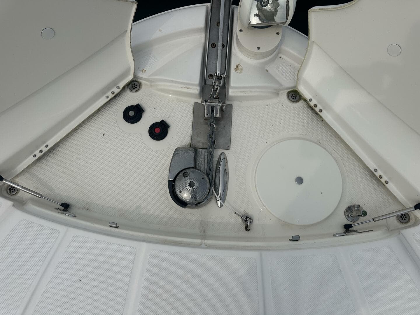 2009 Meridian 441 Sedan — photo 48