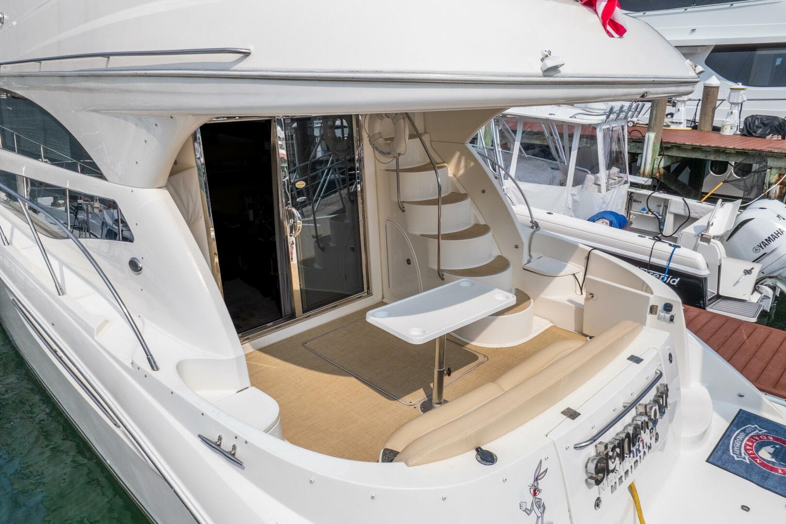 2009 Meridian 441 Sedan — photo 9