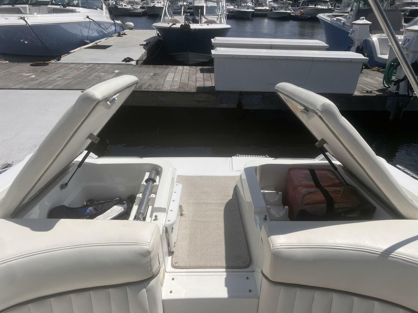 2003 Cobalt 263 — photo 18