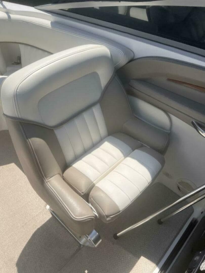 2003 Cobalt 263 — photo 17