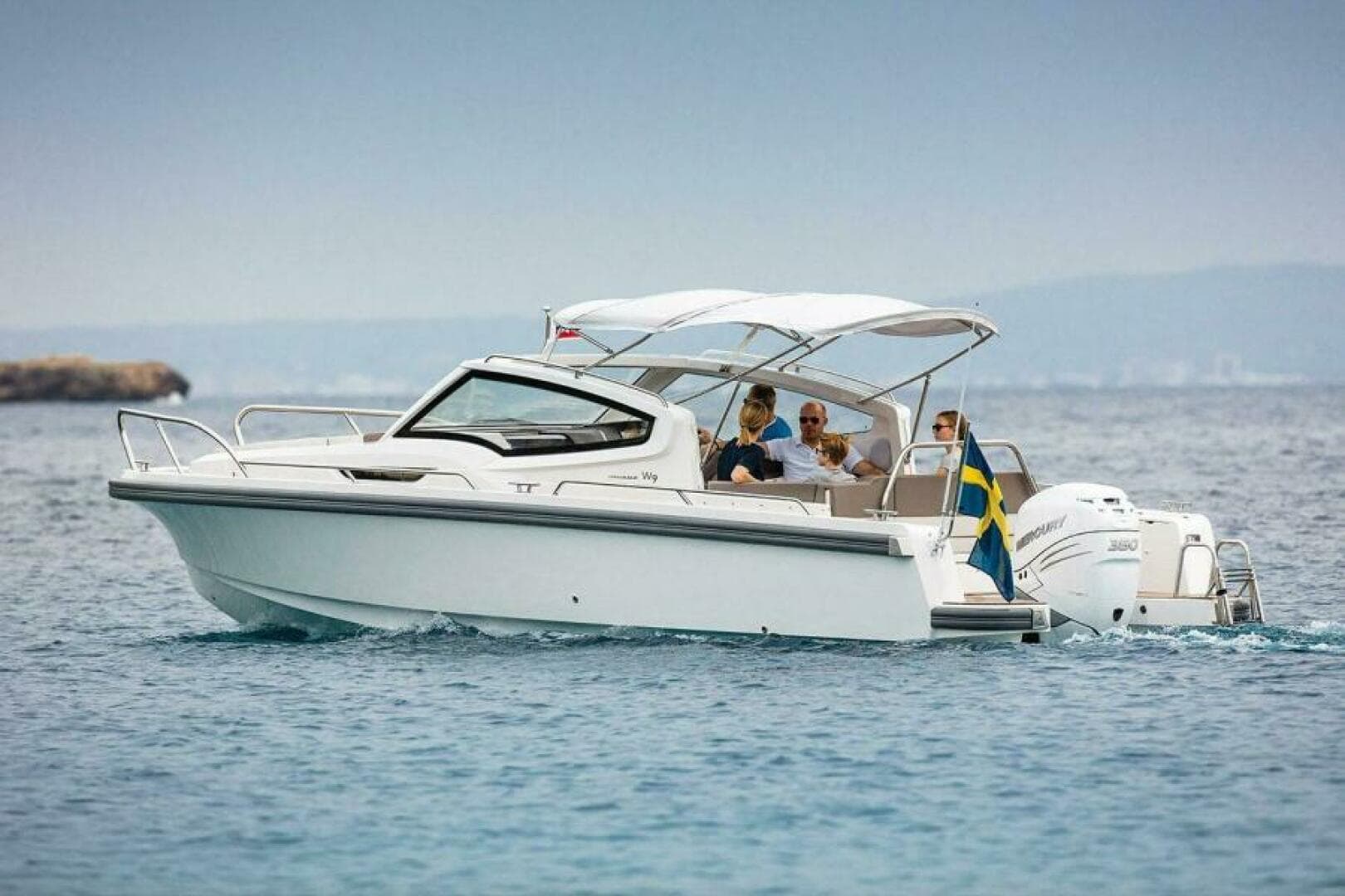 2025 Nimbus Weekender 9 — photo 5