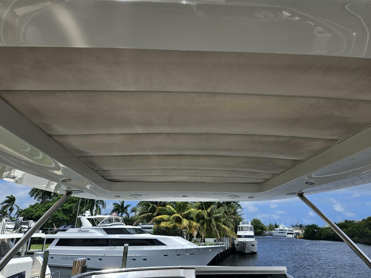 2022 Azimut 66 — photo 27